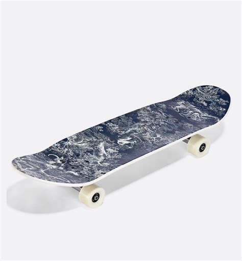 Skateboard Dioriviera 2022, Toile de Jouy bleu marine 